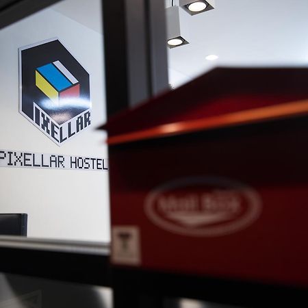 Pixellar Hostel バンコク都 エクステリア 写真